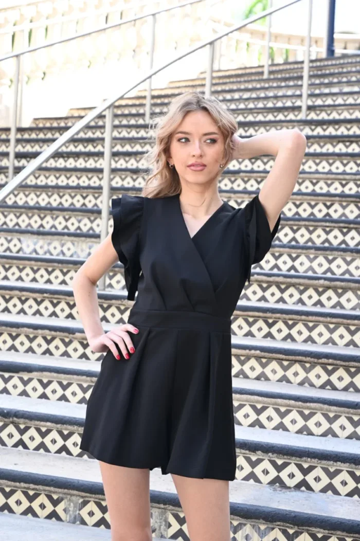 Chic Silhouette Romper - Image 4